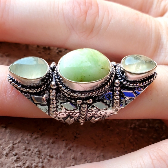 New Chrysoprase and Aquamarine 925 Silver Statement Ring. - Picture 12 of 14